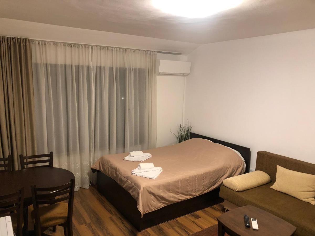 Nickmar Studio-Apartment Bansko Bagian luar foto